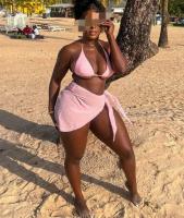 617763568: Chica busca chico en Sevilla