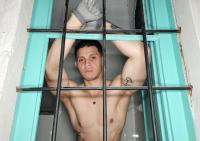 643867880: Chico busca chica en Barcelona