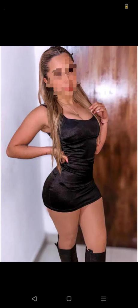 633938851: Chica busca chico en Pontevedra