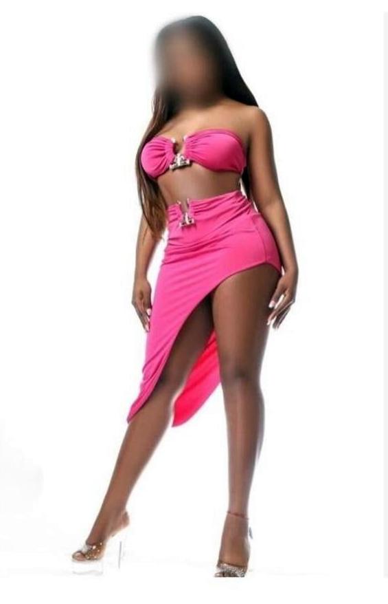 Chica busca chico en Lérida: 