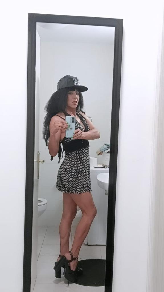 600508696: Travesti en Barcelona