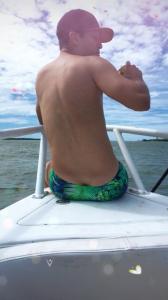 Chico busca chica en Sevilla: 