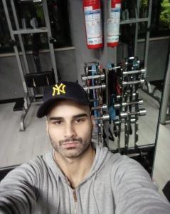 610657829: Chico busca chica en Ciudad Real