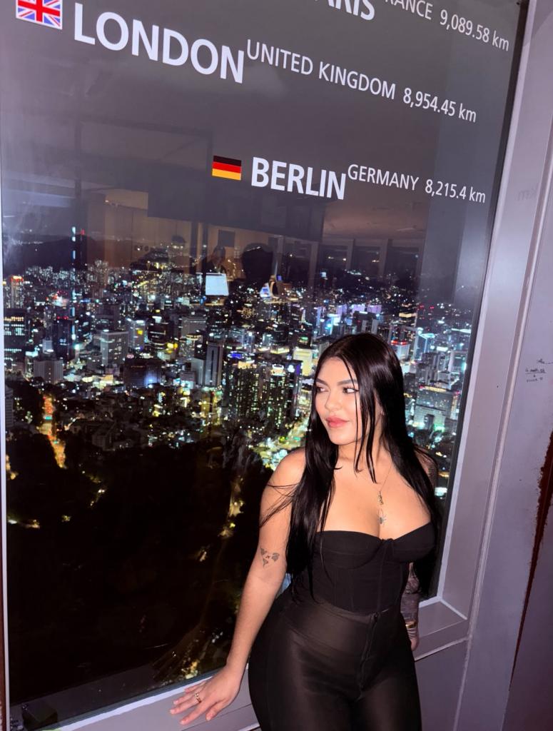 Chica busca chico en Barcelona: 