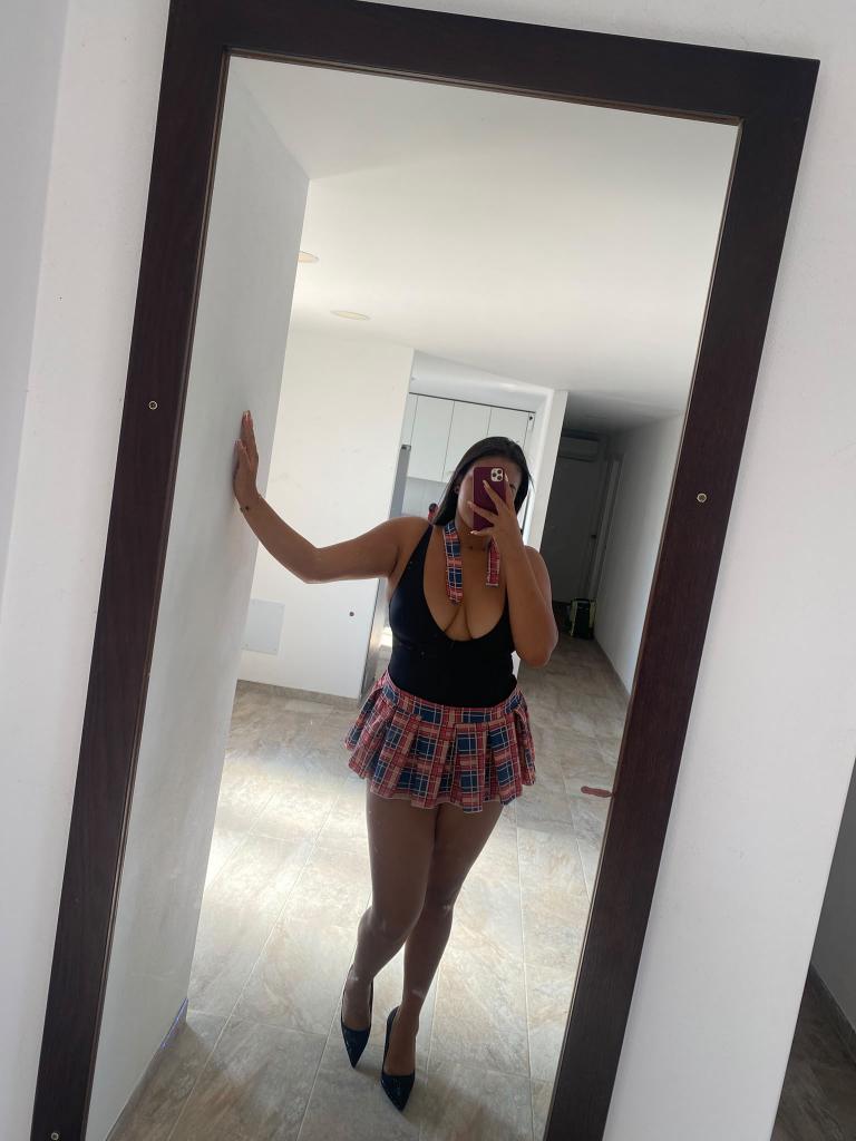 Chica busca chico en Castellón: 