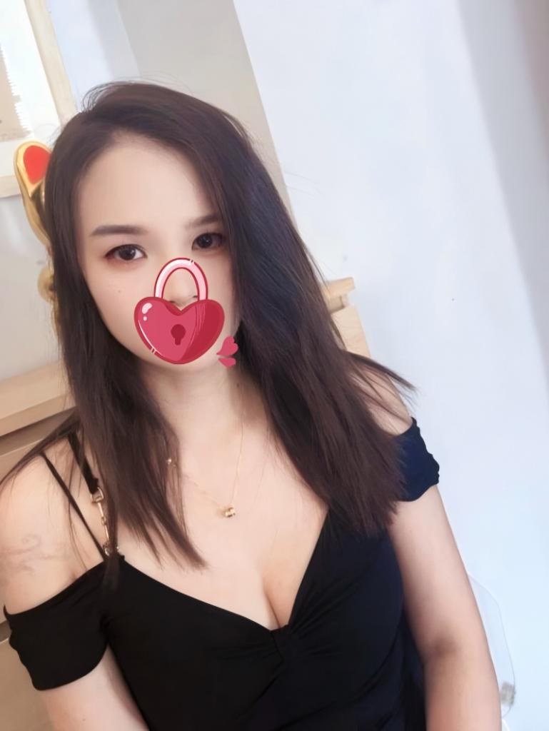 617912584: Chica busca chico en Madrid