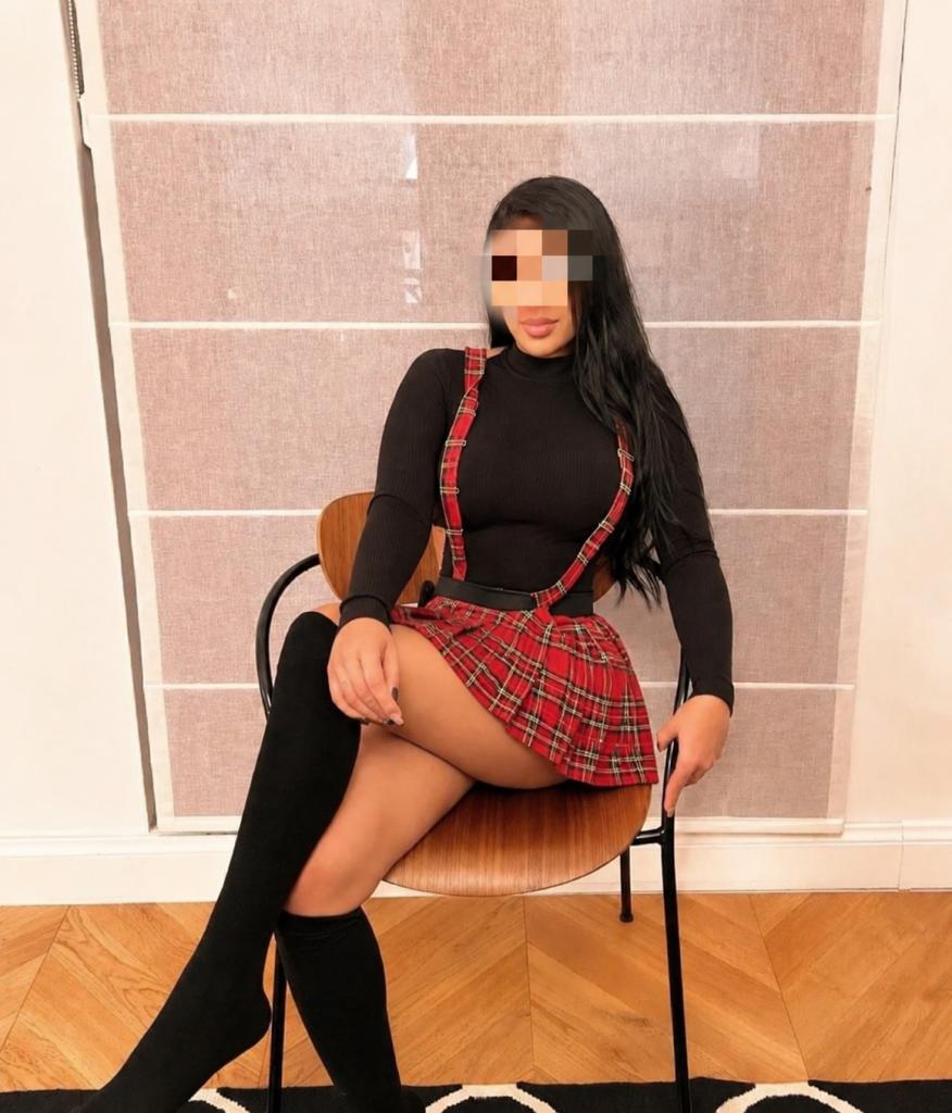 Chica busca chico en La Coruña: 