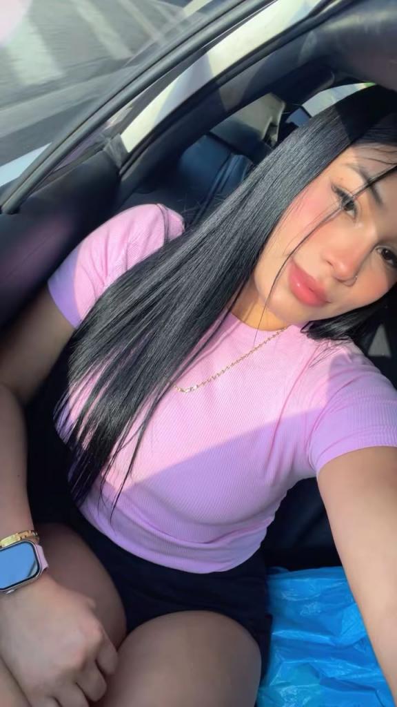 Chica busca chico en Cádiz: 