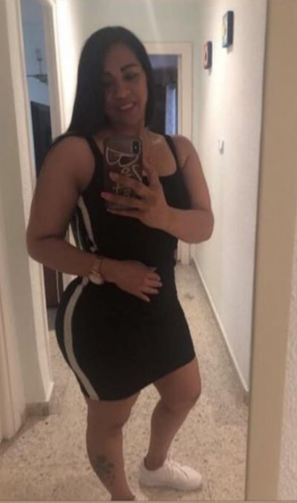 663049990: Chica busca chico en Madrid