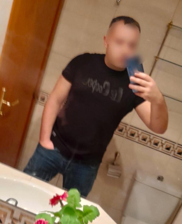 Chico busca chica en Asturias: 