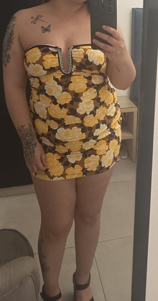 Chica busca chico en Cádiz: 