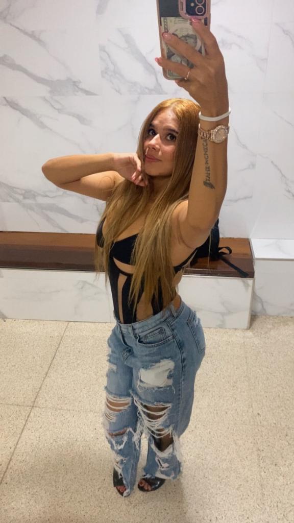 743007459: Chica busca chico en Madrid