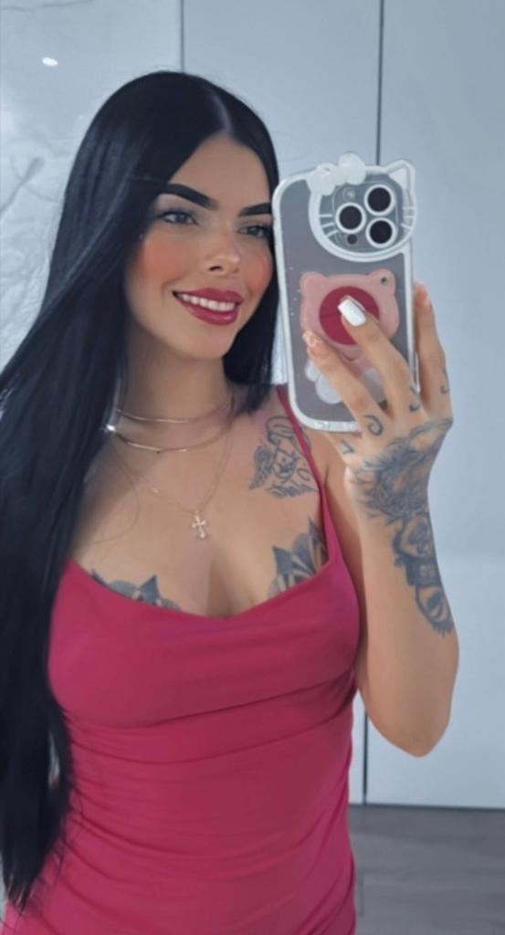 613758156: Chica busca chico en Tarragona
