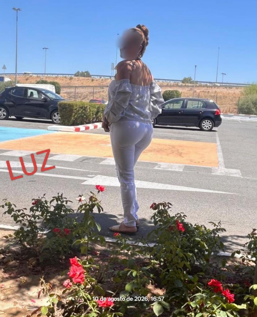 651500224: Chica busca chico en Sevilla