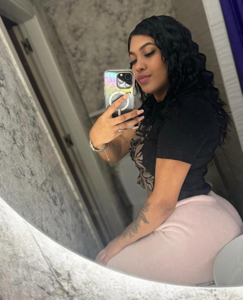 Chica busca chico en Tenerife: 