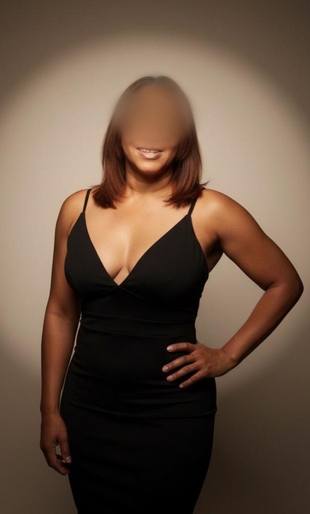 633207016: Chica busca chico en Cantabria