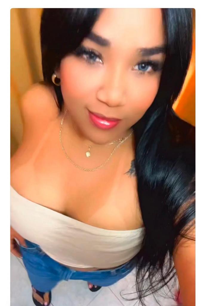 Chica busca chico en Granada: 