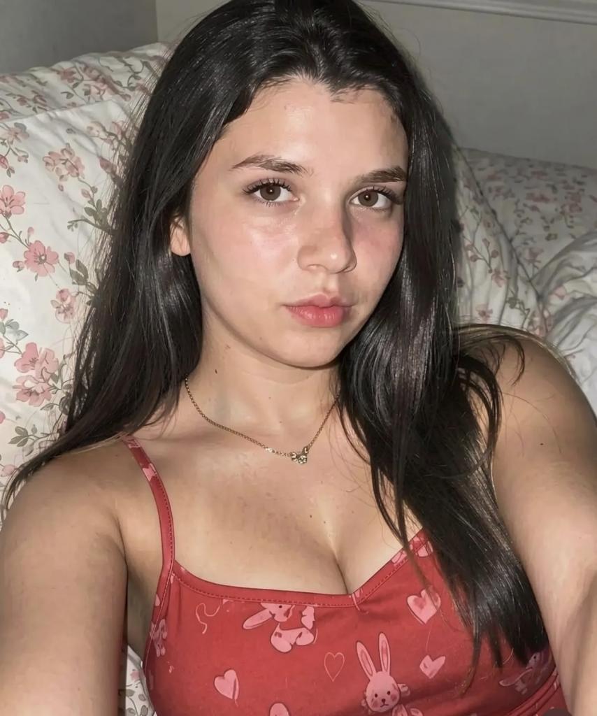 Chica busca chico en Huelva: 