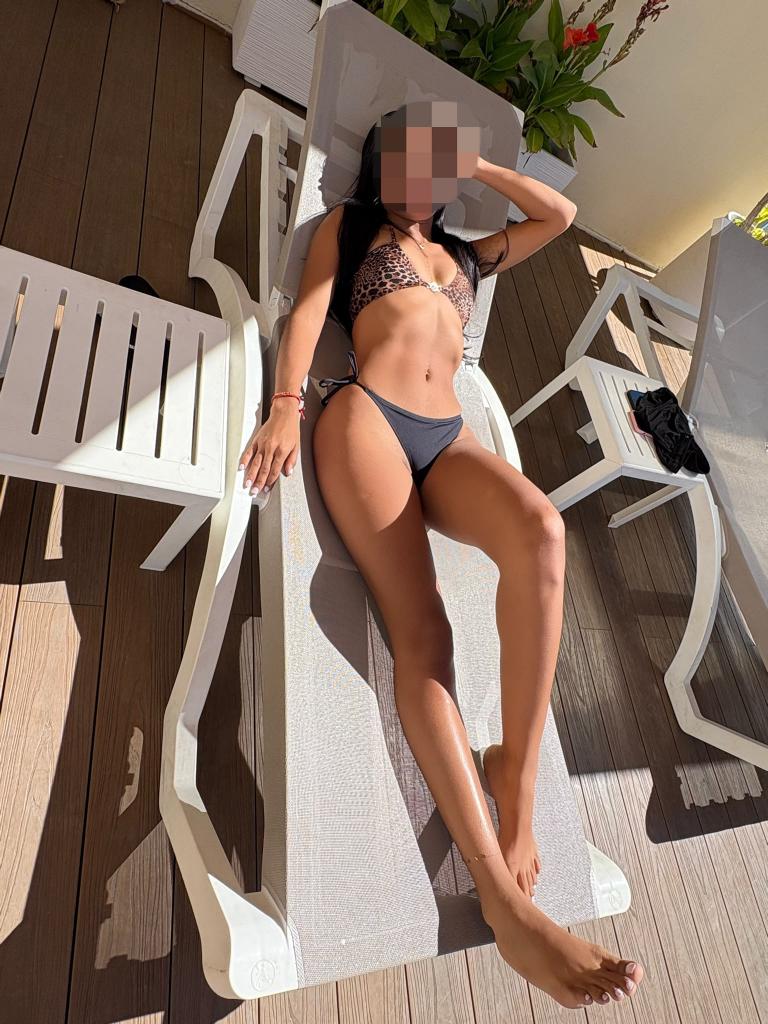 Chica busca chico en Sevilla: 