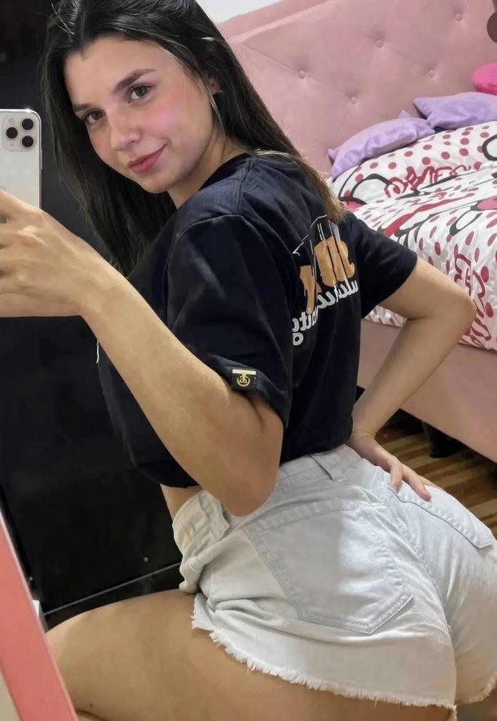 Chica busca chico en Huelva: 