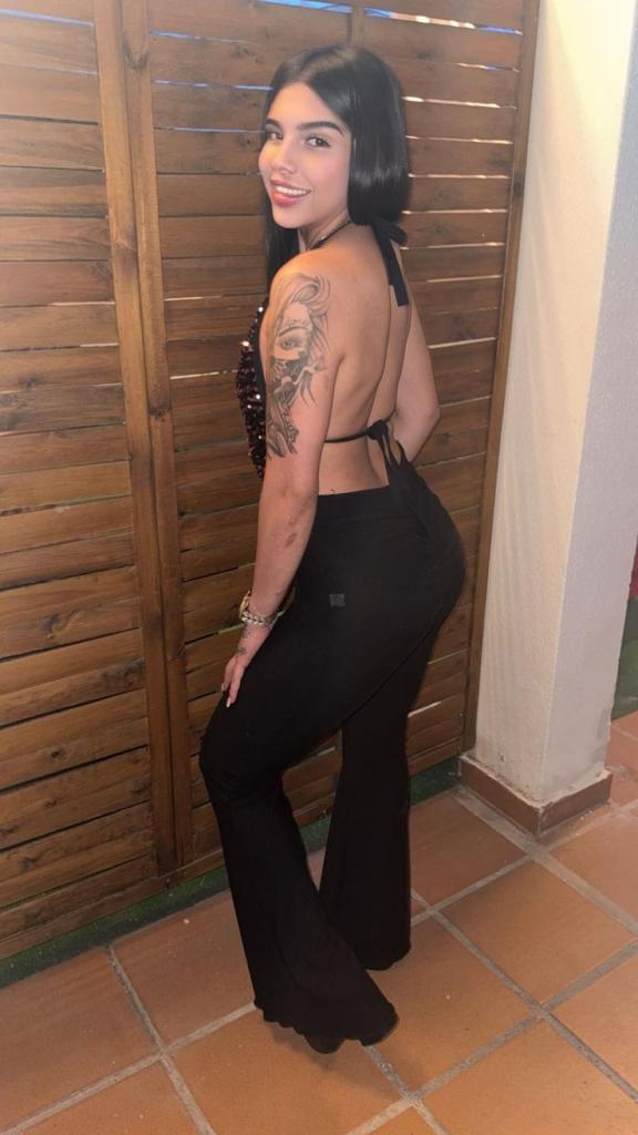 Chica busca chico en Almería: 