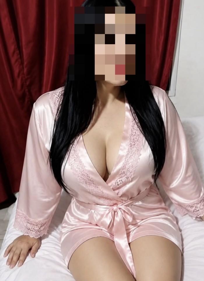 631103217: Chica busca chico en Lugo