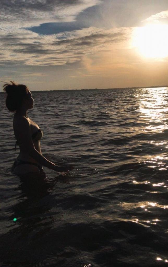 Chica busca chico en Cádiz: 