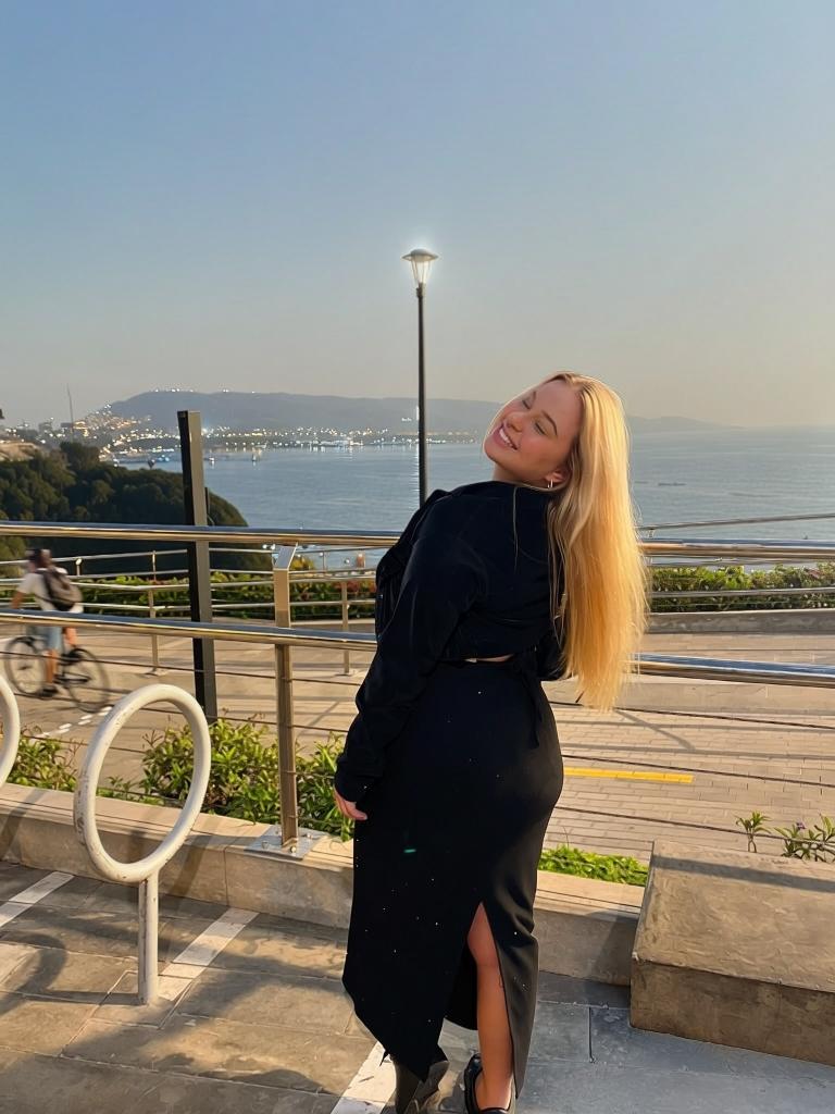 667536105: Chica busca chico en Salamanca