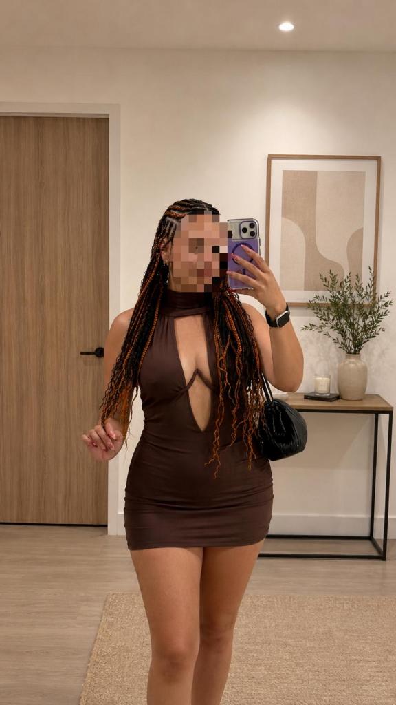 603631481: Chica busca chico en Sevilla
