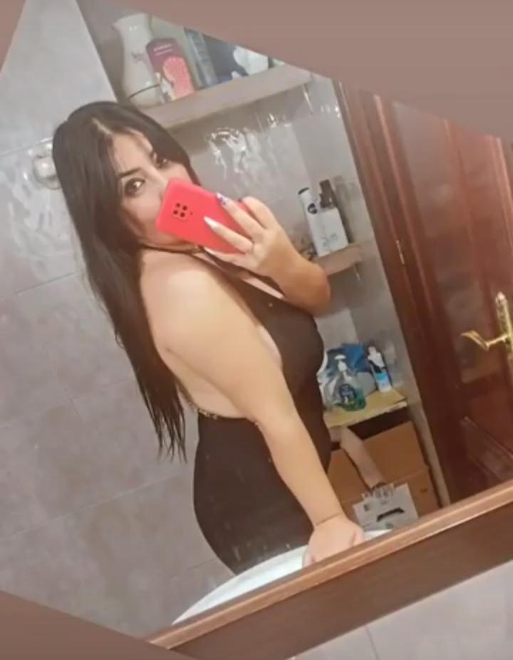 611903972: Chica busca chico en Sevilla