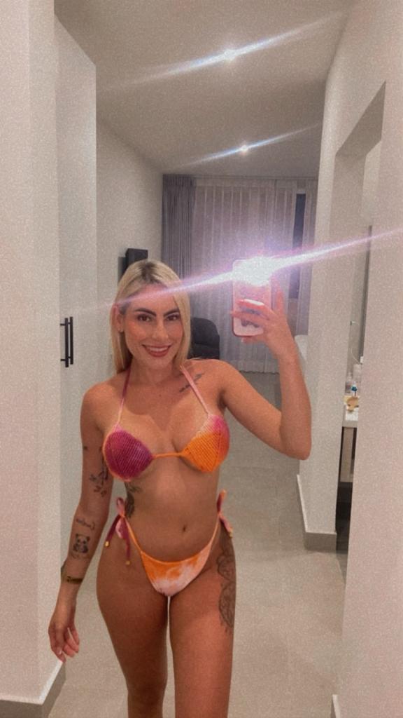 664467672: Chica busca chico en Valencia