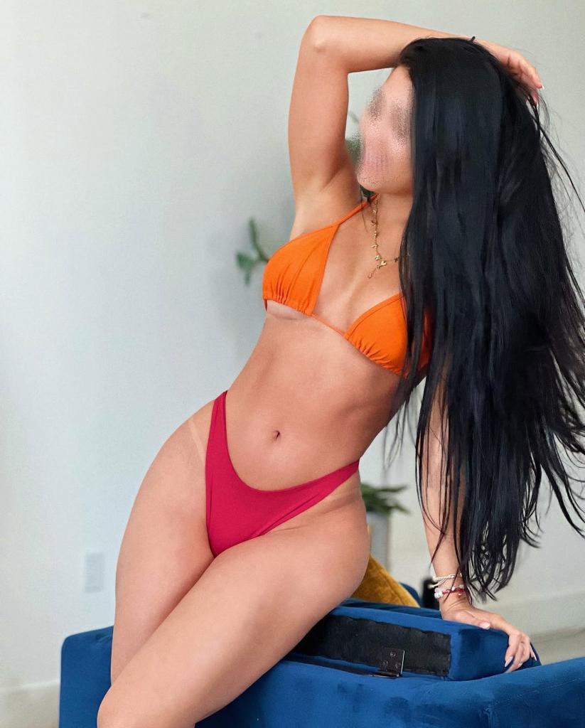 642923608: Chica busca chico en La Coruña