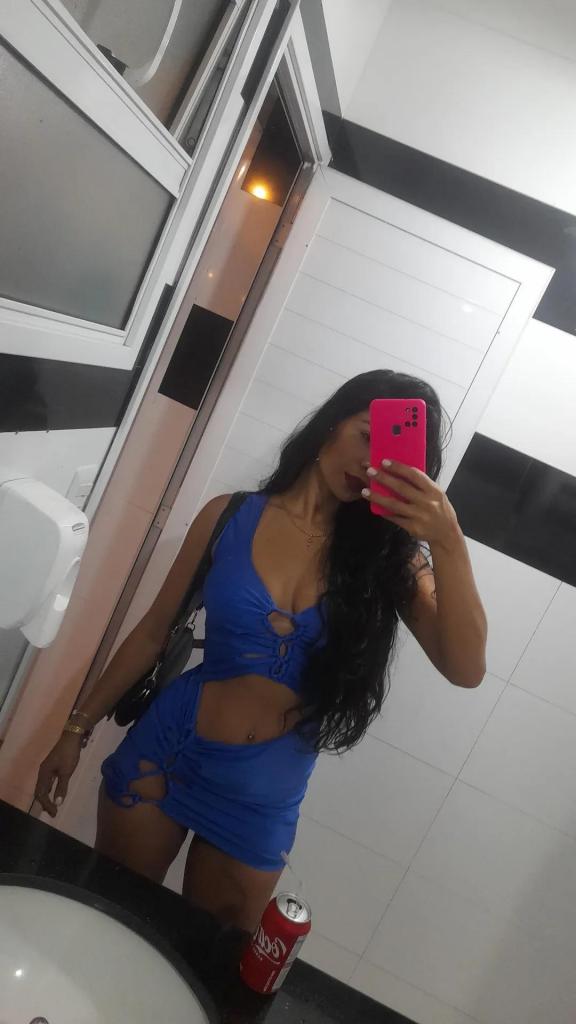 613624539: Chica busca chico en Cádiz