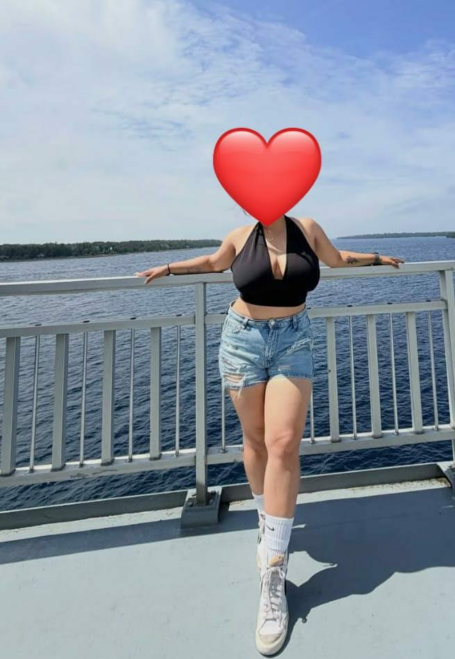 Chica busca chico en Tenerife: 