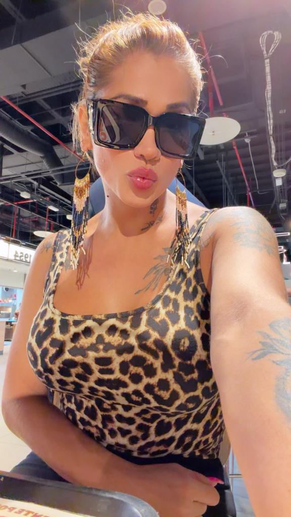 611308623: Transexual en Ibiza