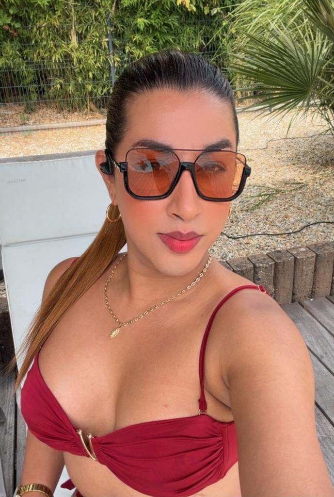 603709870: Transexual en Barcelona