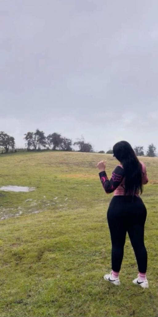 604253441: Chica busca chico en Málaga