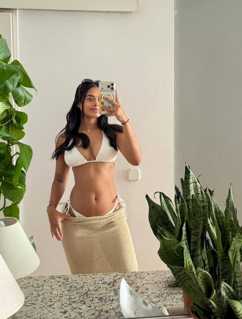 664874220: Chica busca chico en Madrid