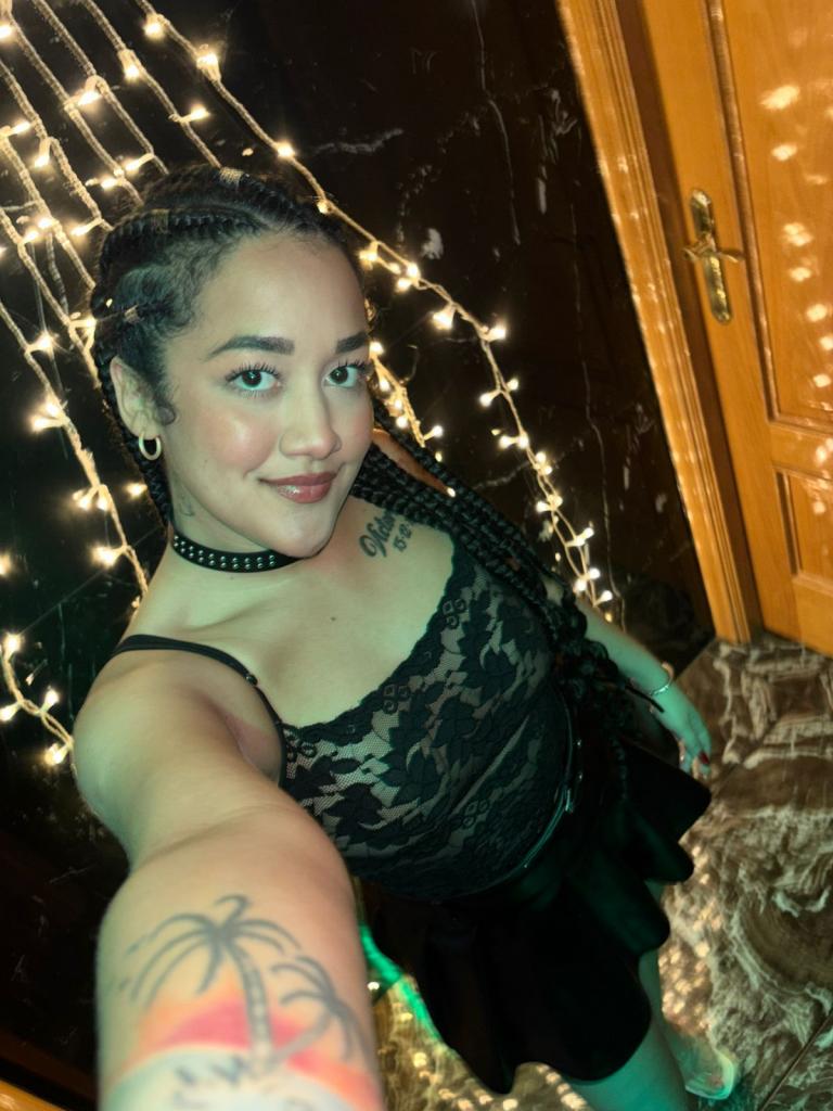 Chica busca chico en Sevilla: 