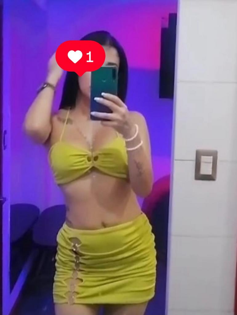 Chica busca chico en Ibiza: 