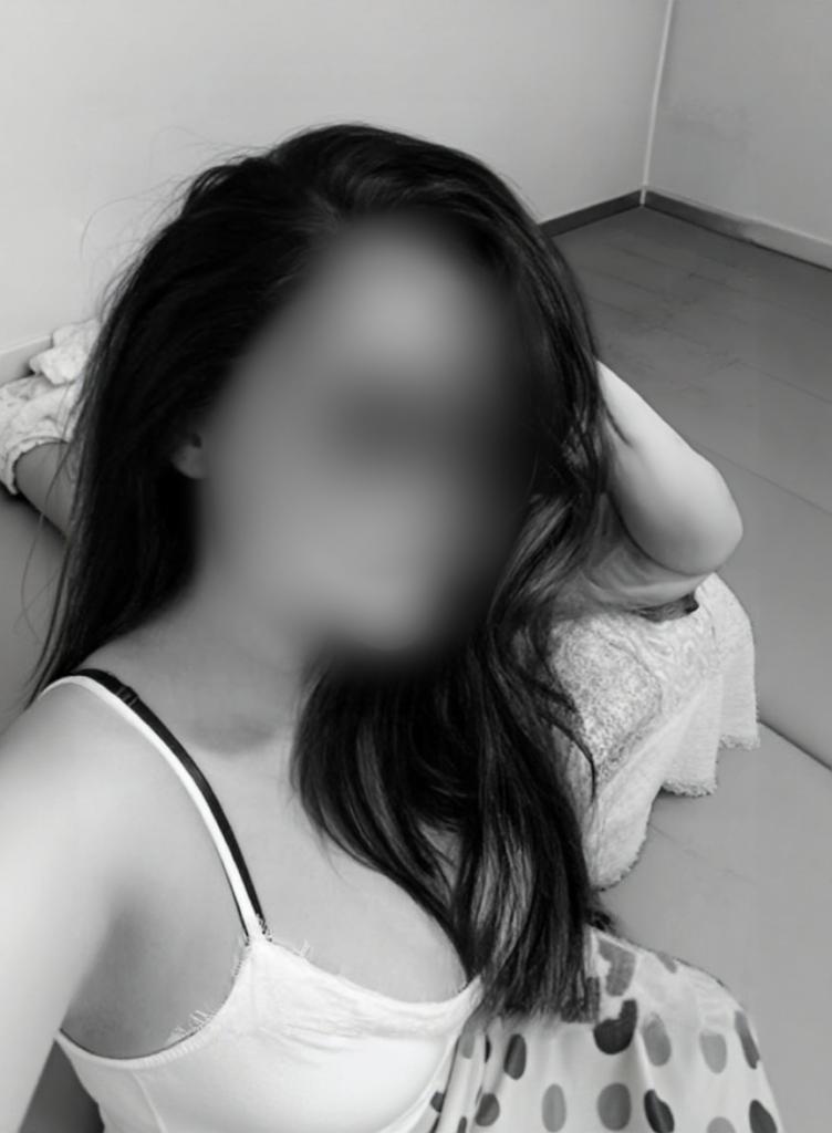 Chica busca chico en Sevilla: 