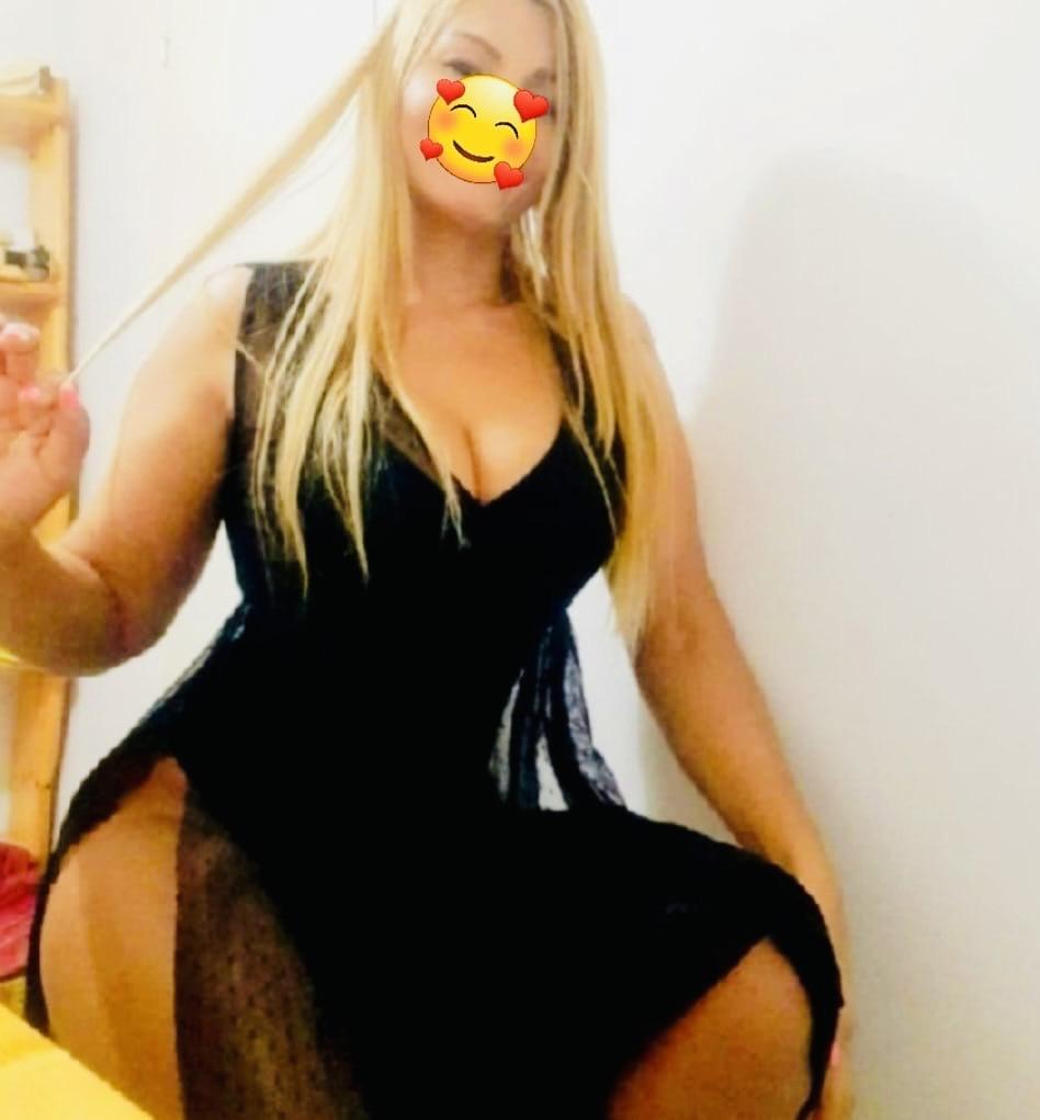 677532943: Chica busca chico en Barcelona