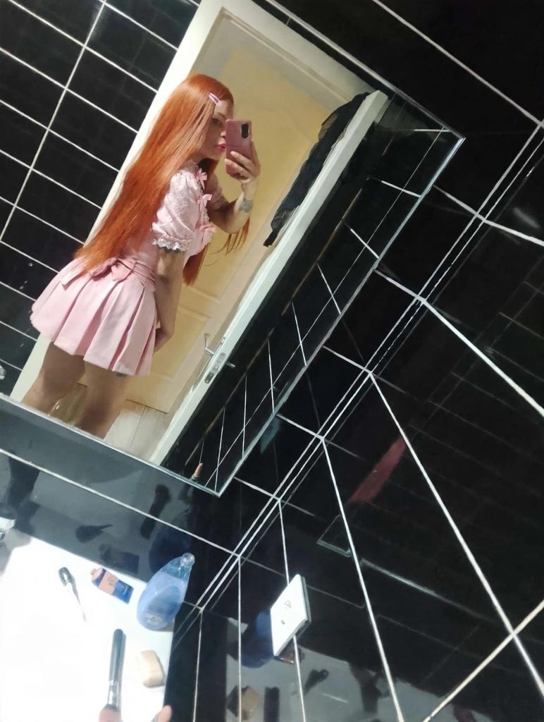 663197320: Transexual en Badajoz