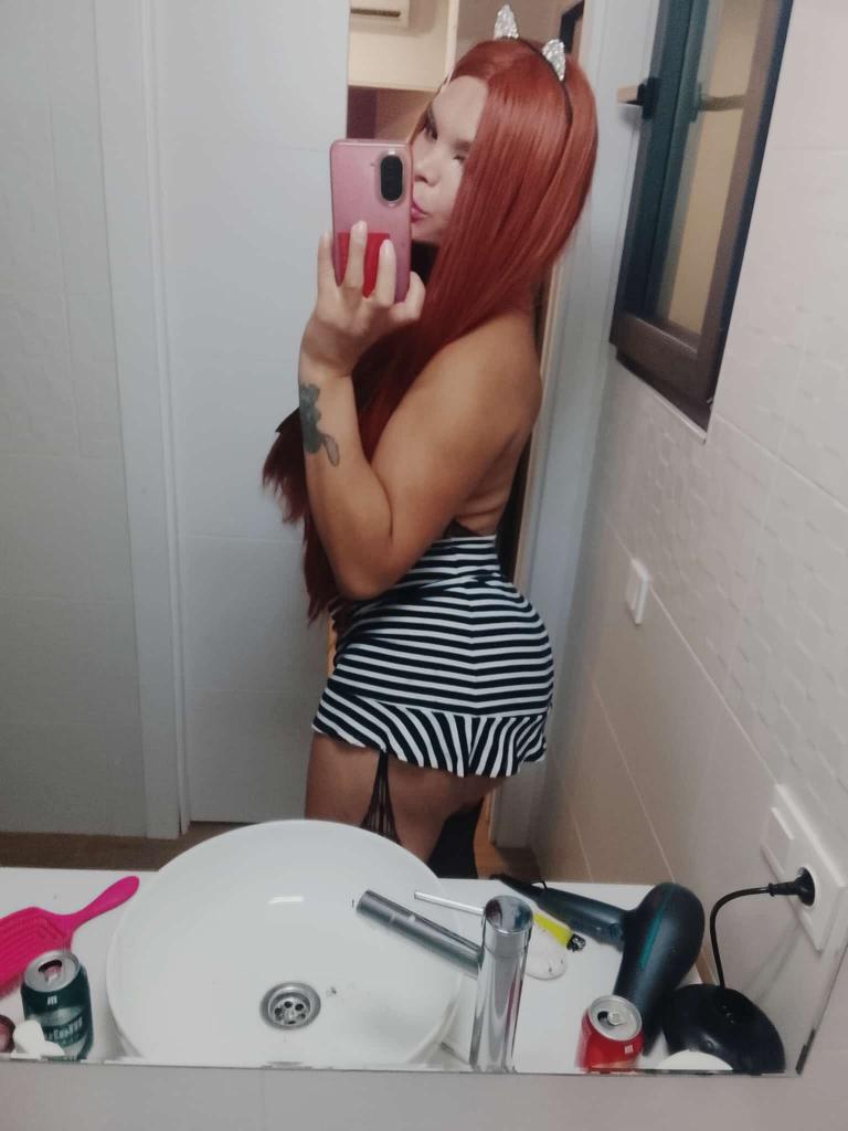 663197320: Transexual en Badajoz