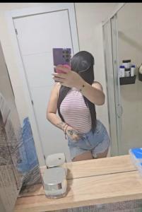 643466204: Chica busca chico en Madrid