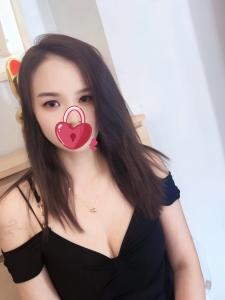617912584: Chica busca chico en Madrid