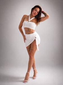 627456098: Chica busca chico en Madrid