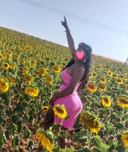 614507867: Chica busca chico en Madrid