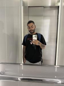 653499250: Chico busca chica en Valencia