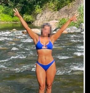 632377961: Chica busca chico en La Coruña